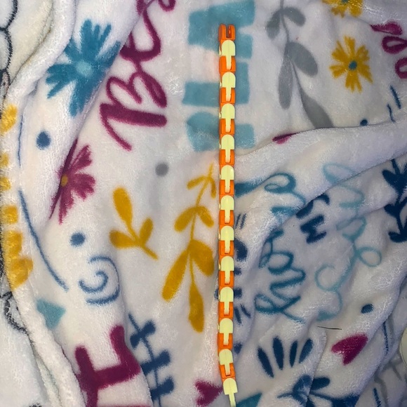 I am selling a wacky track its called that because you can make different things - Picture 3 of 3